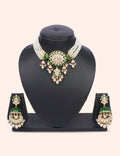 Noor Royal Pearl Set