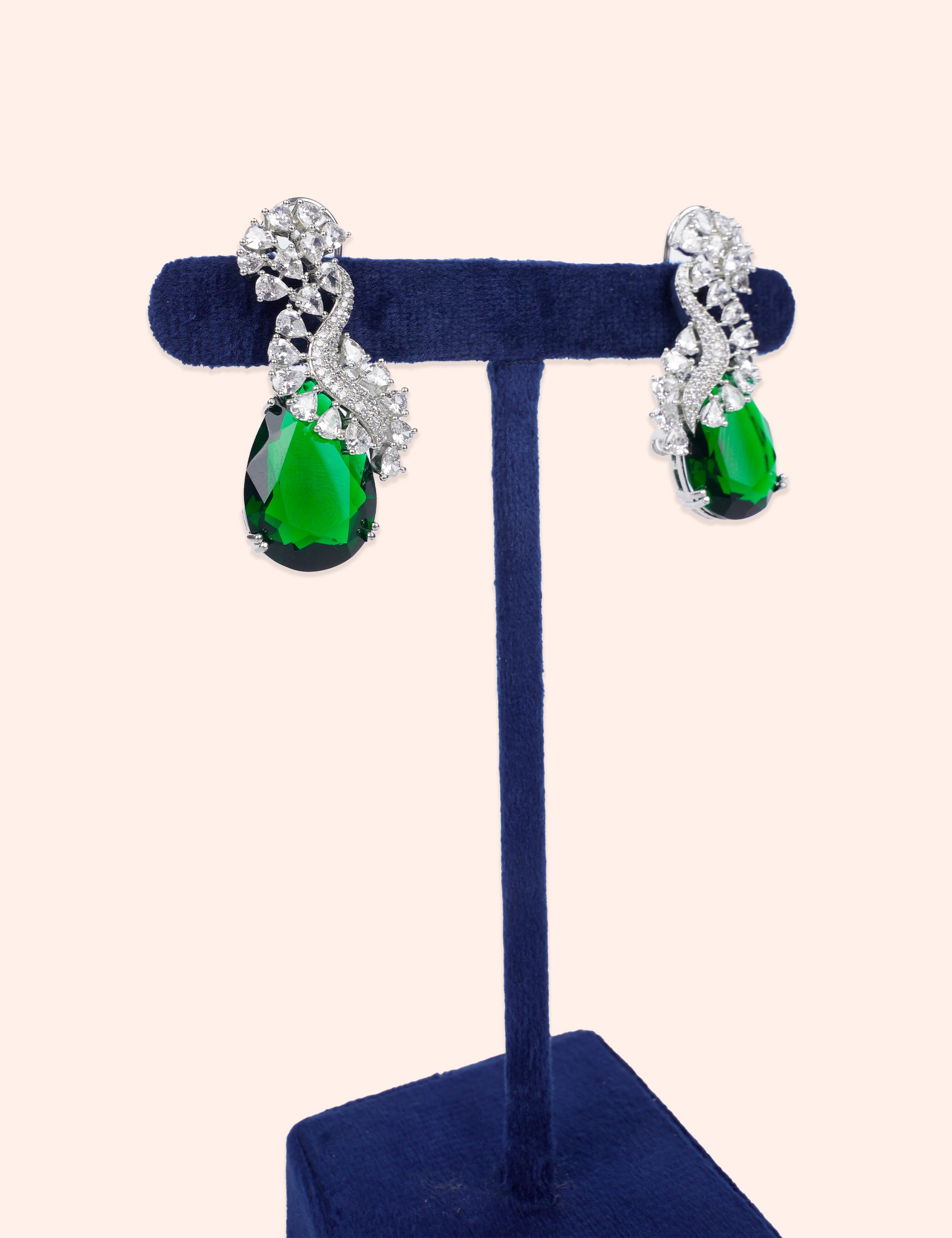 Glam Emerald Shine